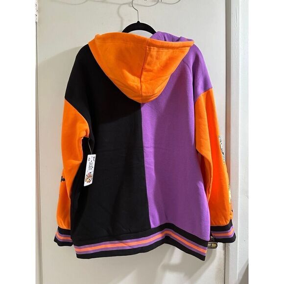 Sanrio Hello Kitty and Friends Halloween Zip Hoodie Jacket Size Medium - Picture 2 of 6